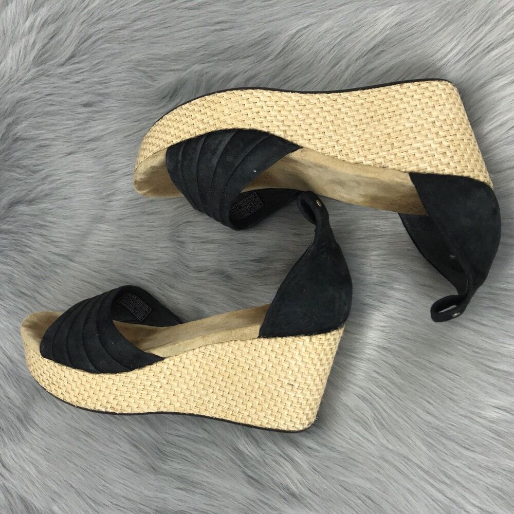 Uggs Australia Womens US 7.5 EU 38.5 Black Wedge Espadrille Platform Sandals